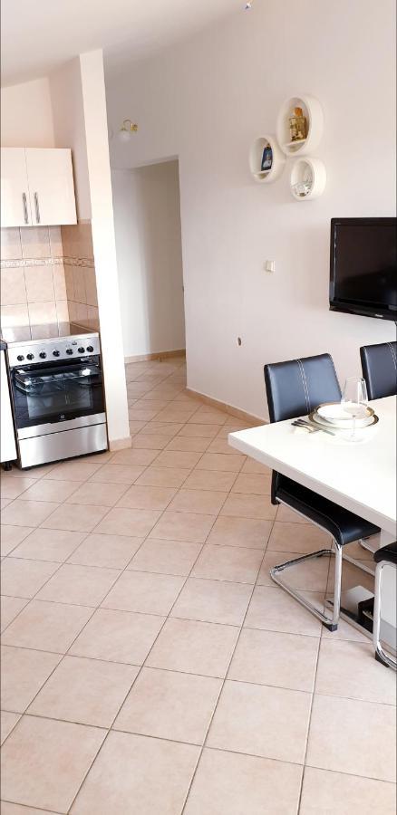 Apartment Antonio Biograd Na Moru Exterior photo