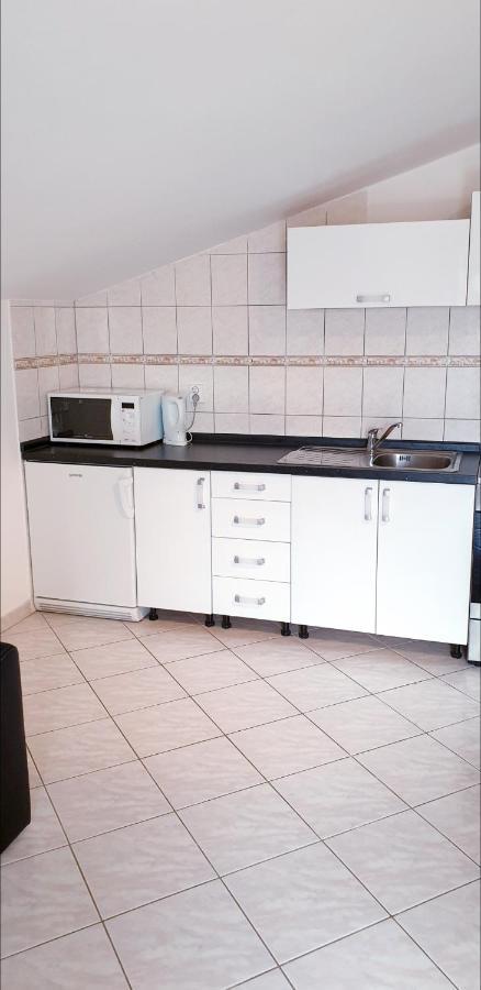 Apartment Antonio Biograd Na Moru Exterior photo