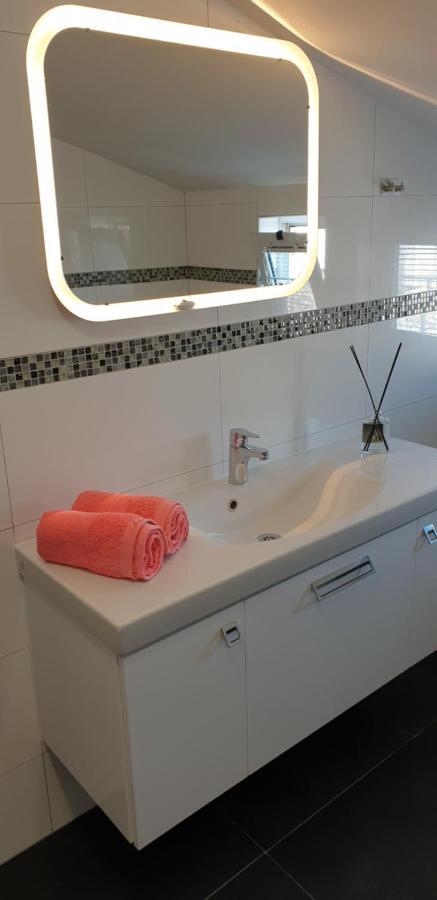 Apartment Antonio Biograd Na Moru Exterior photo