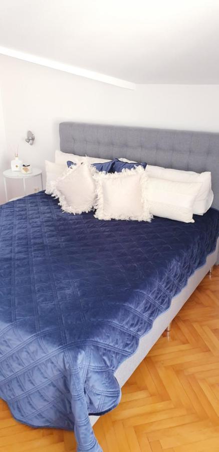 Apartment Antonio Biograd Na Moru Exterior photo