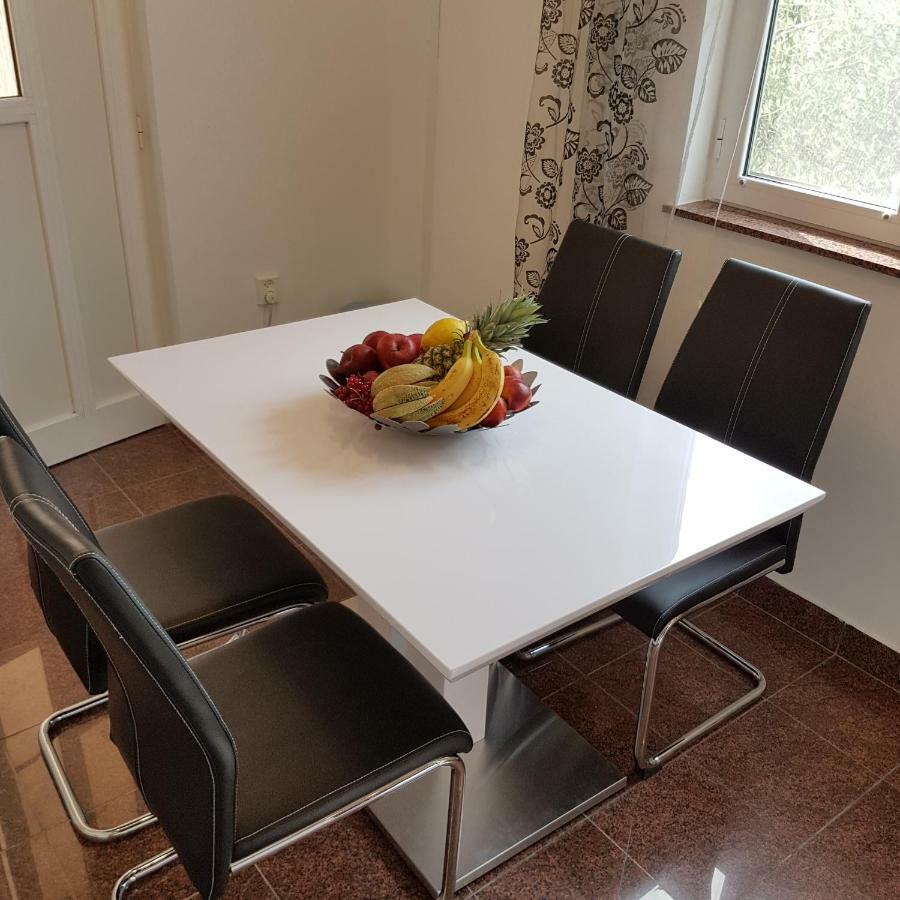 Apartment Antonio Biograd Na Moru Exterior photo