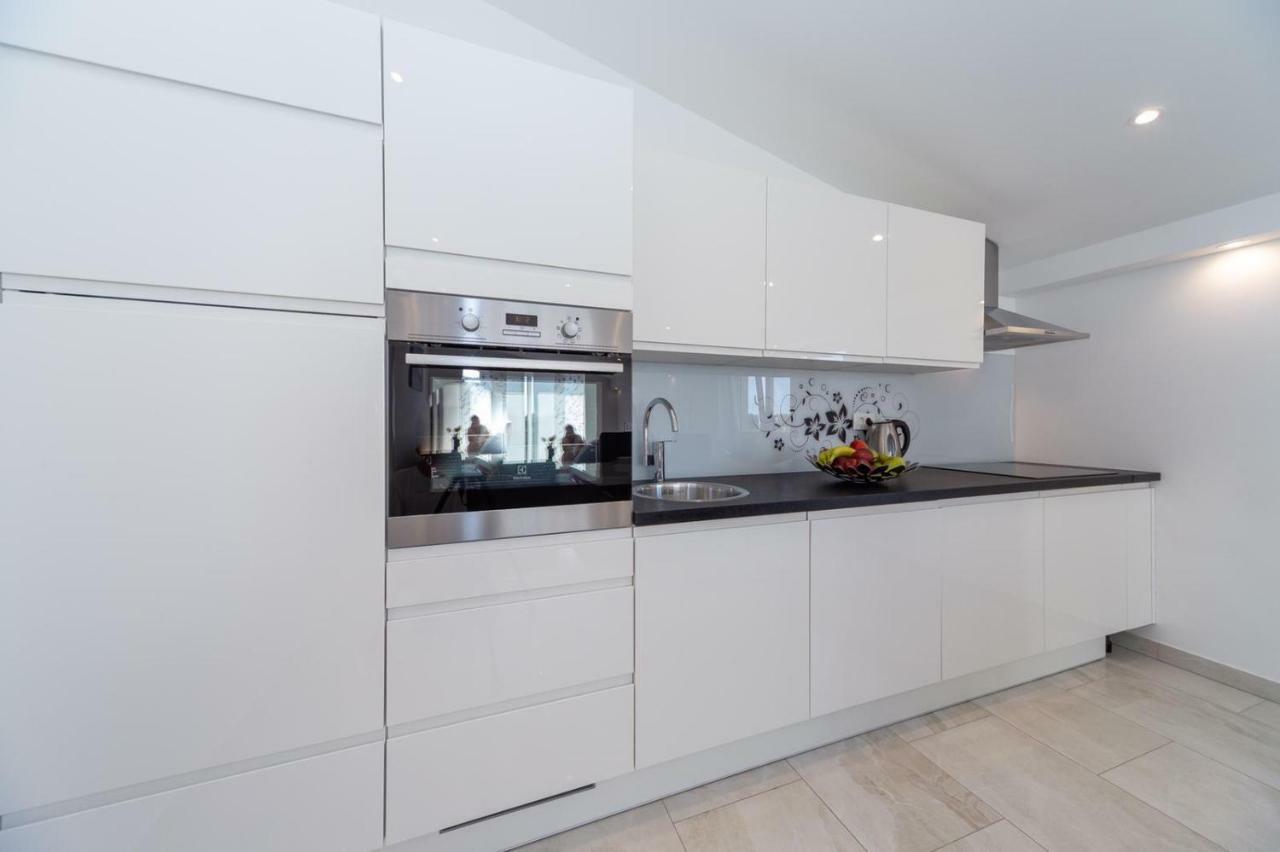 Apartment Antonio Biograd Na Moru Exterior photo